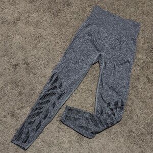 VS PINK Cool & Comfy Leggings-Sz S-Salt n Pepper-Cutout Detail-EUC